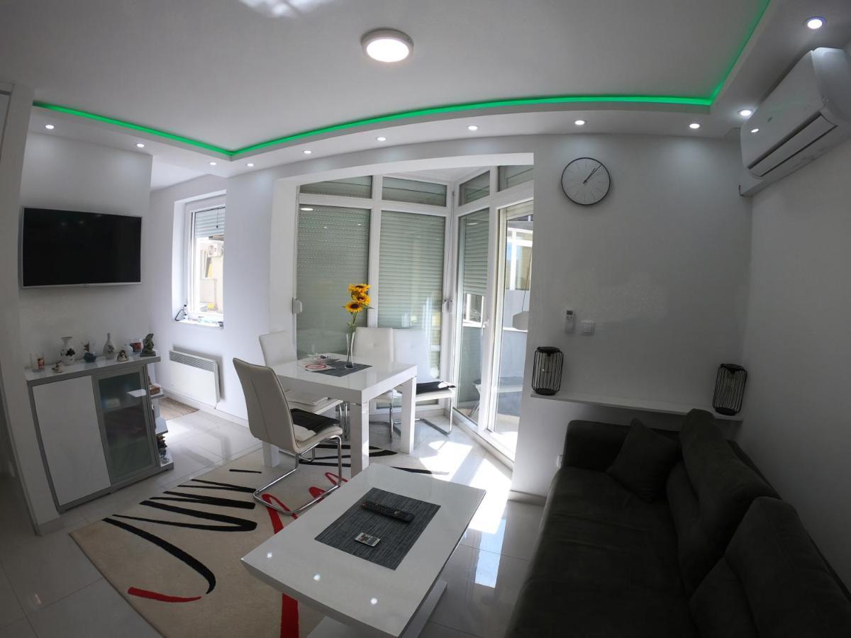 Apartmani K&V Veliko Gradište Kültér fotó