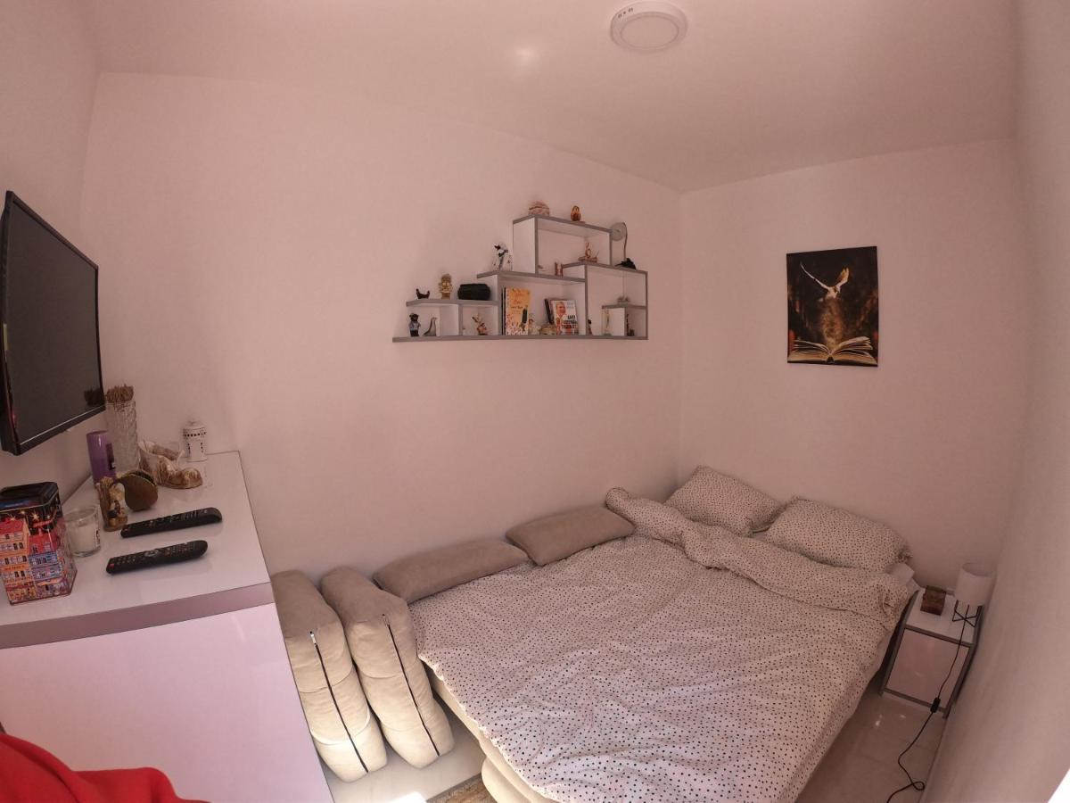 Apartmani K&V Veliko Gradište Kültér fotó