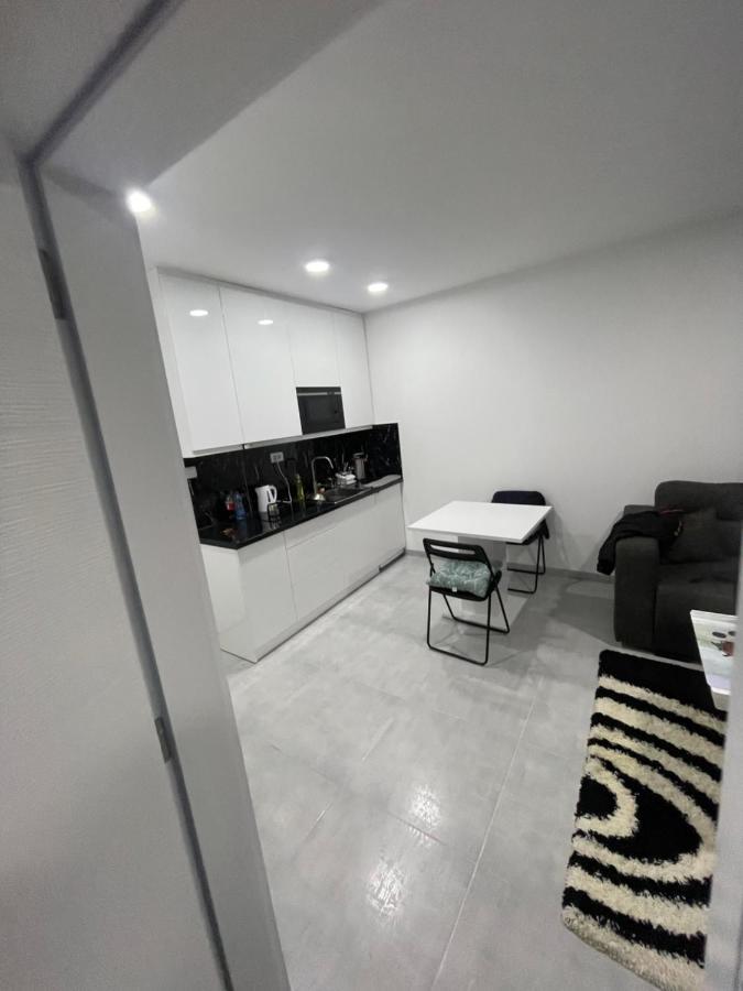 Apartmani K&V Veliko Gradište Kültér fotó